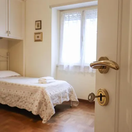 3 Bedroom Elegant For 6 - Metro 2min & Wifi